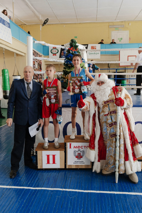 Кубок Деда Мороза по боксу!